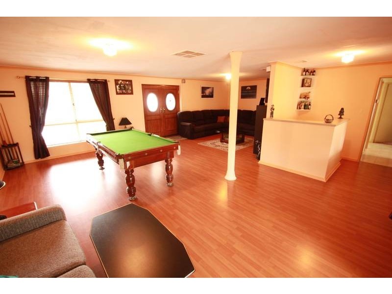 5 Whitehall Court, Paralowie SA 5108