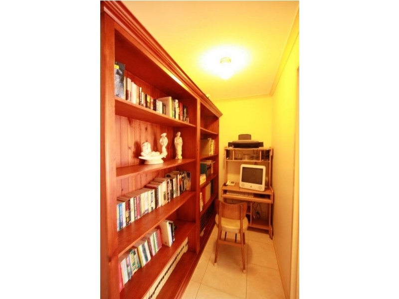 5 Whitehall Court, Paralowie SA 5108