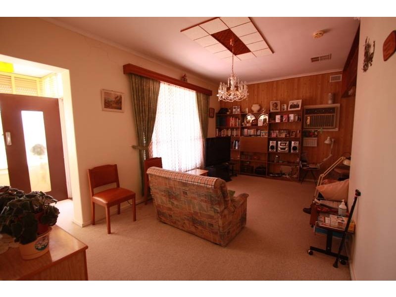 39 Fairfield Road, Elizabeth Grove SA 5112