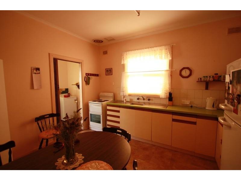 23 Lockerly Street, Elizabeth Vale SA 5112