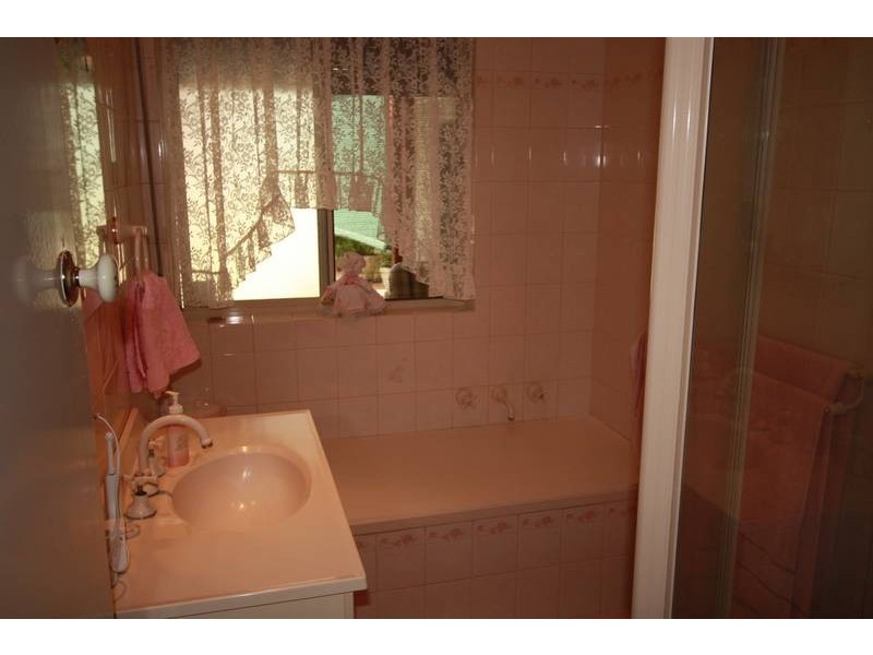 3 Audrey Avenue,, Parafield Gardens SA 5107