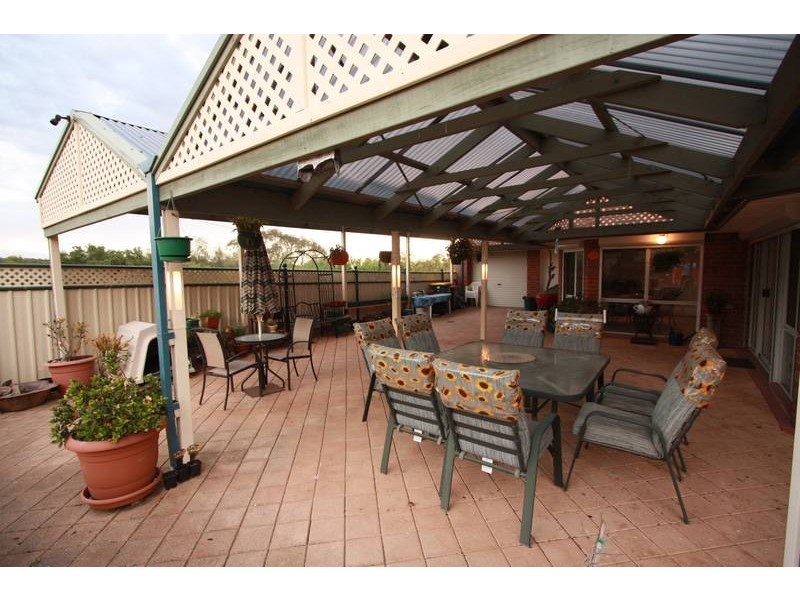 15 Creek Rise, Salisbury Heights SA 5109