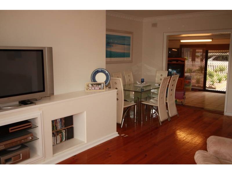 19 Wicklow Street, Salisbury Downs SA 5108