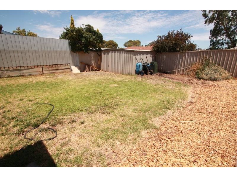 8/25 Carey Street, Salisbury SA 5108