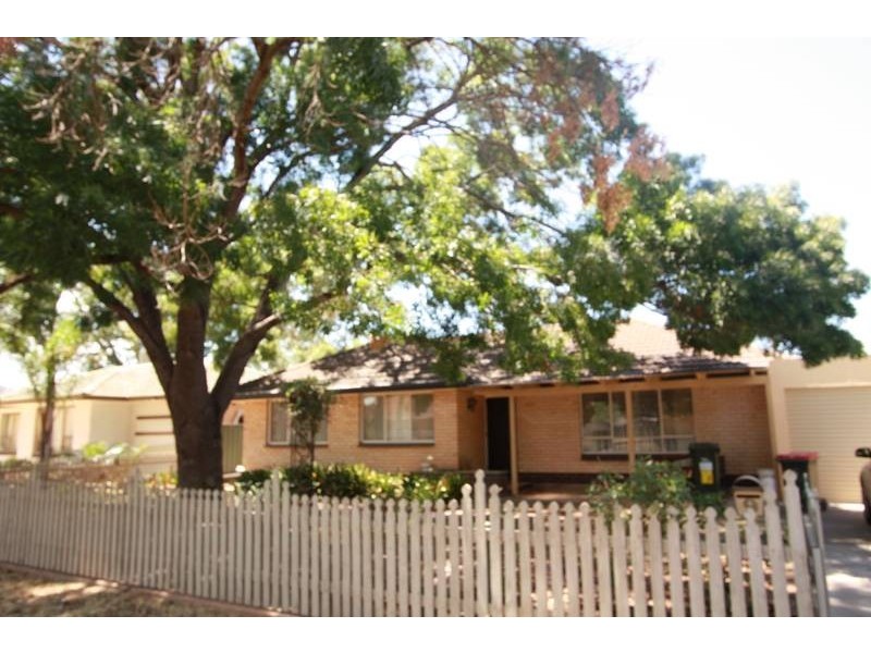 9 Leon Street, Salisbury SA 5108