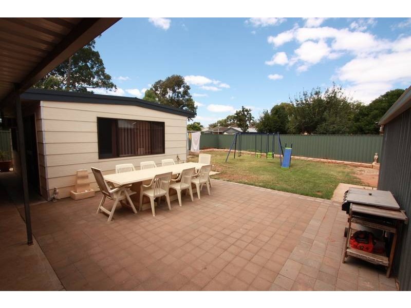 9 Leon Street, Salisbury SA 5108