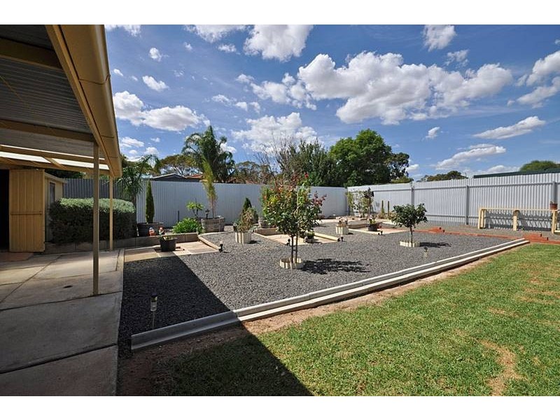 5 Wimborne Street, Elizabeth Downs SA 5113