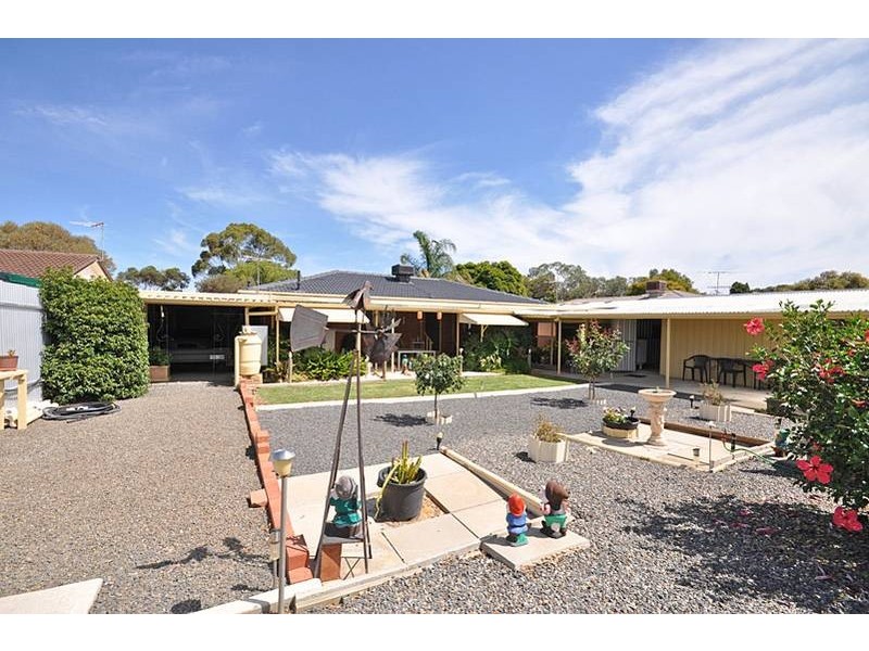 5 Wimborne Street, Elizabeth Downs SA 5113