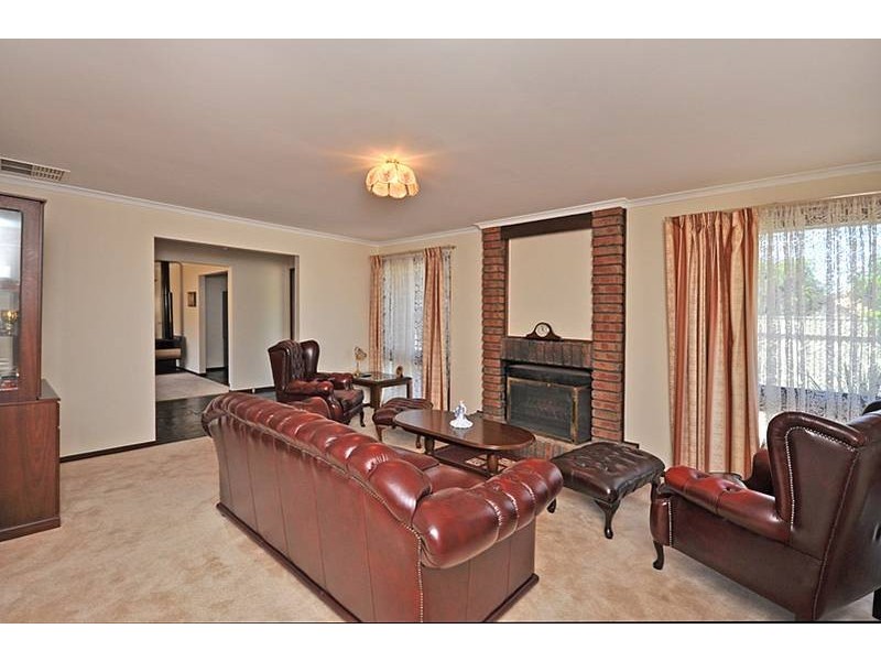 2 Hart Court, Parafield Gardens SA 5107