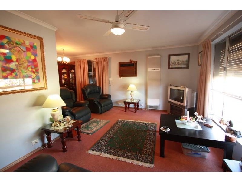 4 Rush Court, Parafield Gardens SA 5107