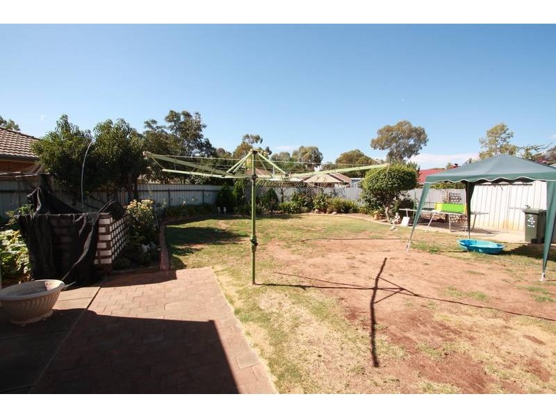 4 Rush Court, Parafield Gardens SA 5107