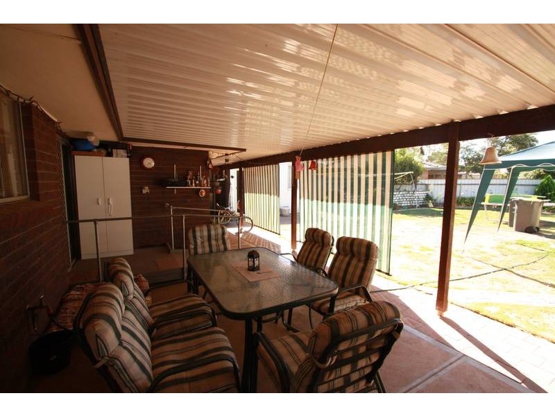 4 Rush Court, Parafield Gardens SA 5107