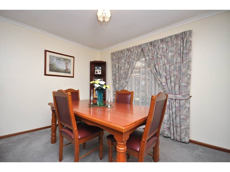 10 Linda Street, Shea-oak Log SA 5371