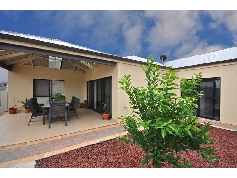 8 Joes Court, Parafield Gardens SA 5107