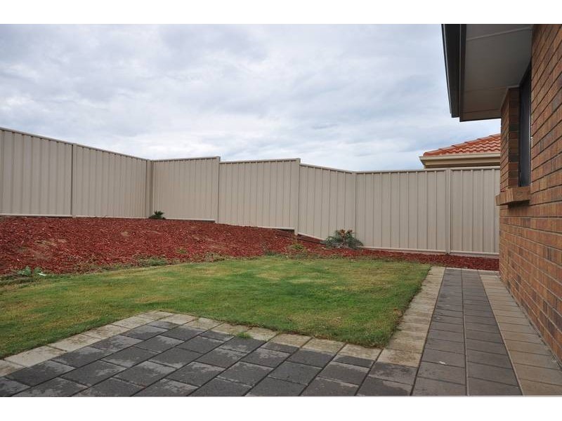 18 Crystal Harmony Court, Sellicks Beach SA 5174