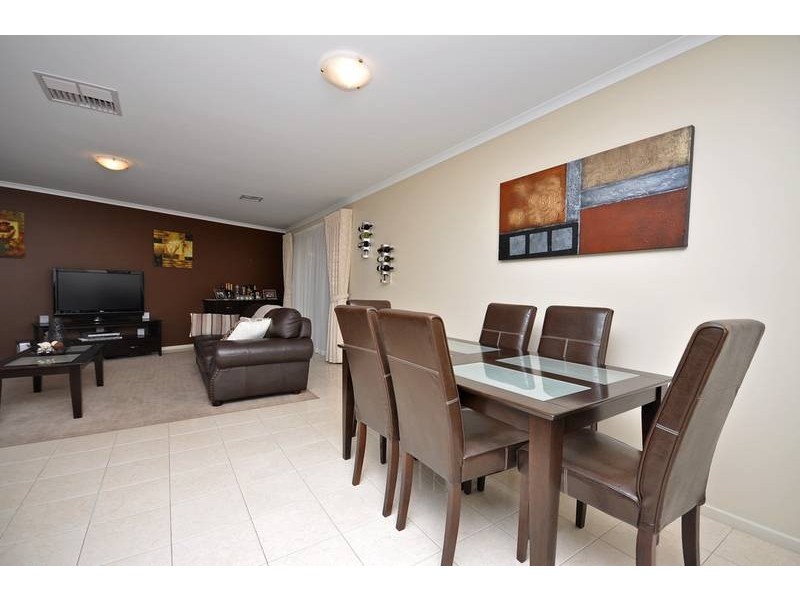 28 Waterside Drive, Burton SA 5110