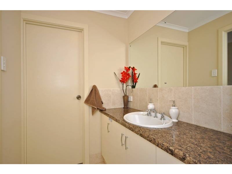 28 Waterside Drive, Burton SA 5110