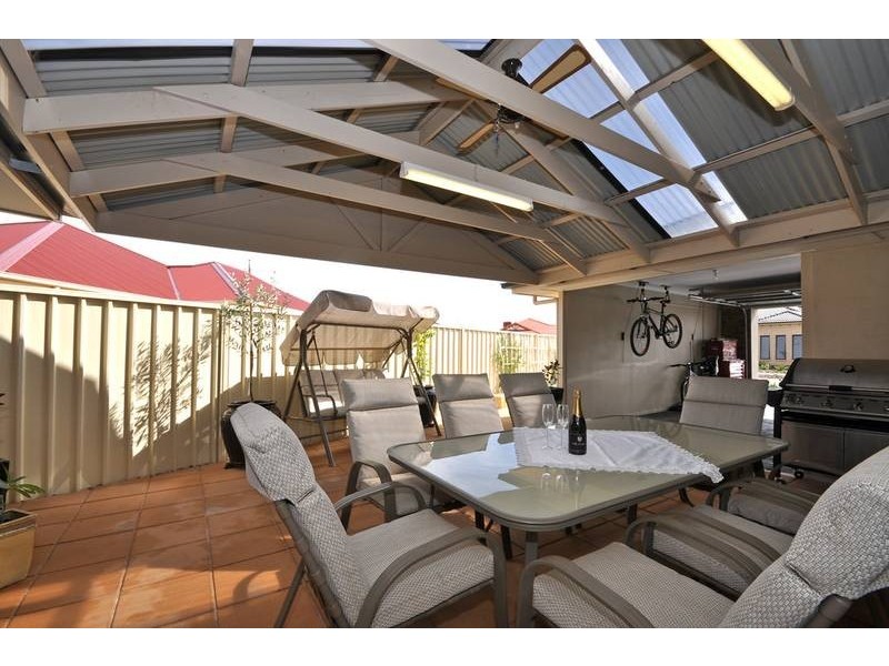 28 Waterside Drive, Burton SA 5110