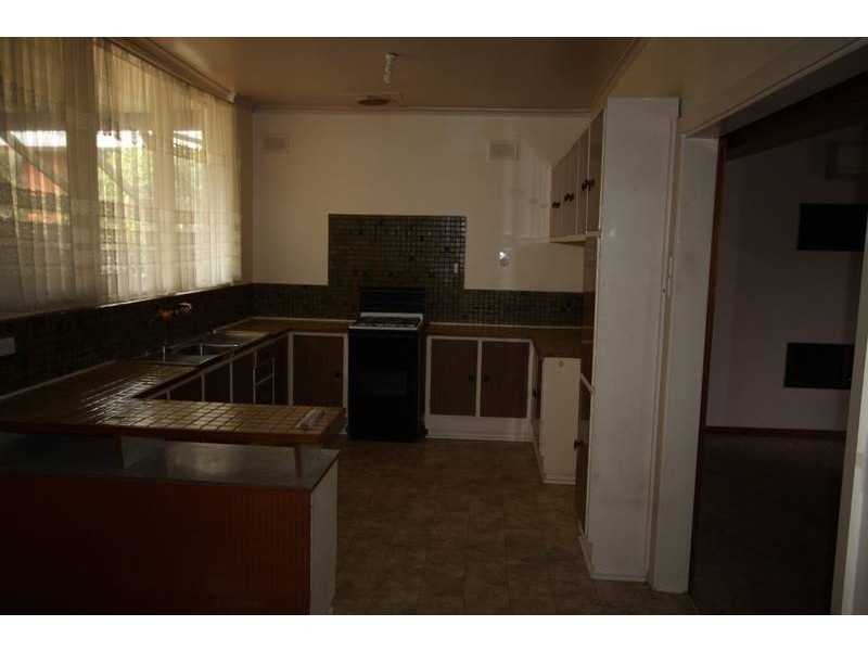 6 Briar Avenue, Salisbury East SA 5109