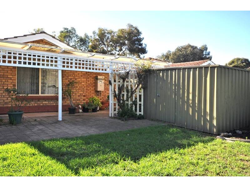 8/6 Grevillia Drive, Parafield Gardens SA 5107