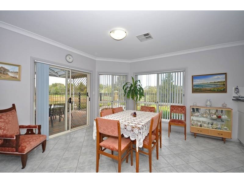 64 Sanctuary Drive, Mawson Lakes SA 5095