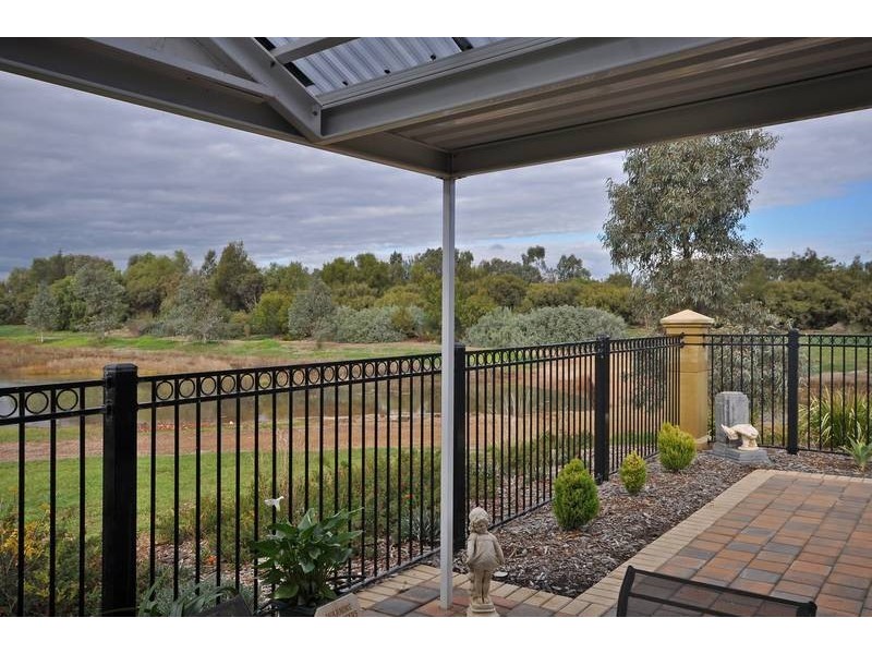 64 Sanctuary Drive, Mawson Lakes SA 5095