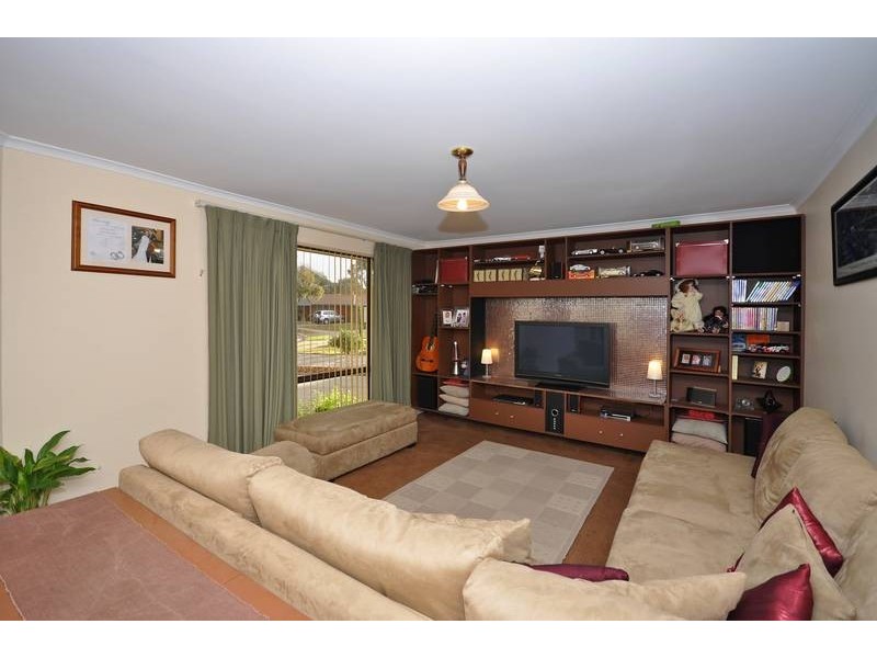 74 Lennox Drive, Paralowie SA 5108