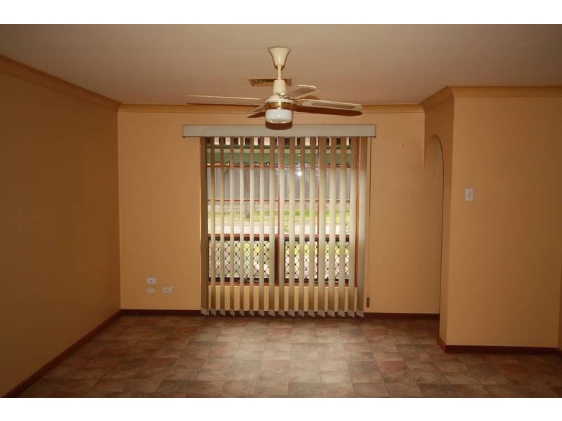 1/18 Armagh Crescent, Salisbury Downs SA 5108