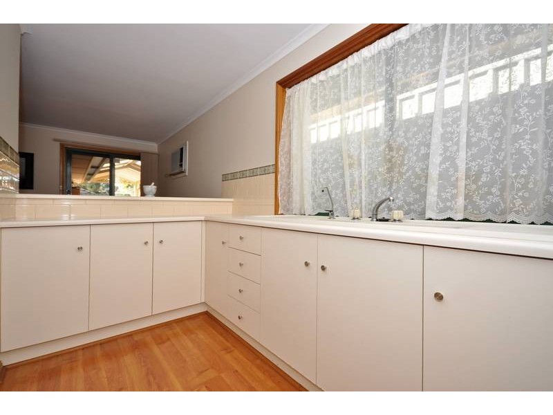 10 Knightsbridge Court, Hillbank SA 5112