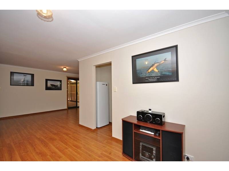 10 Knightsbridge Court, Hillbank SA 5112