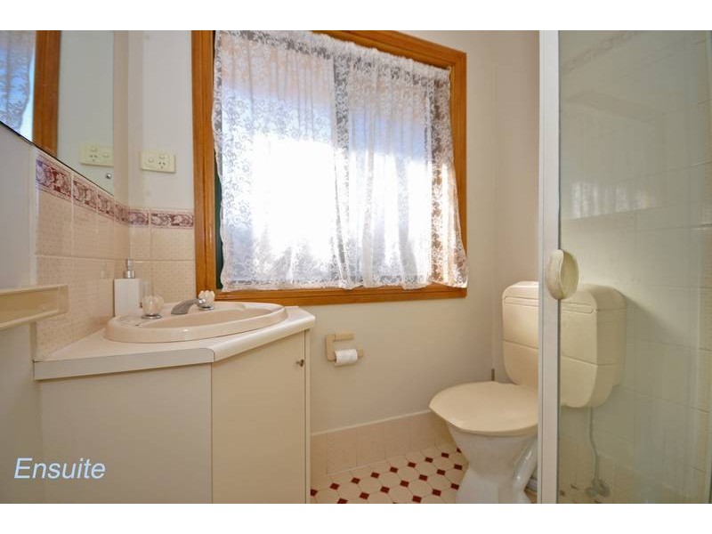 10 Knightsbridge Court, Hillbank SA 5112