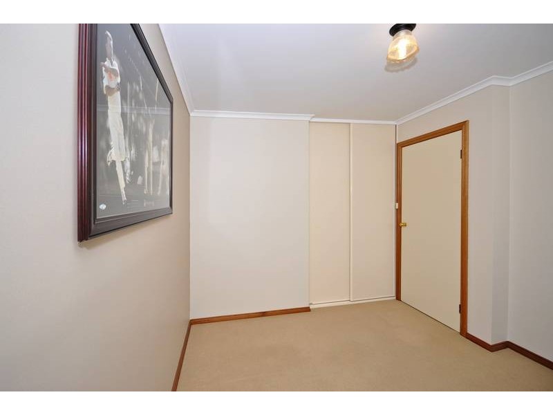 10 Knightsbridge Court, Hillbank SA 5112