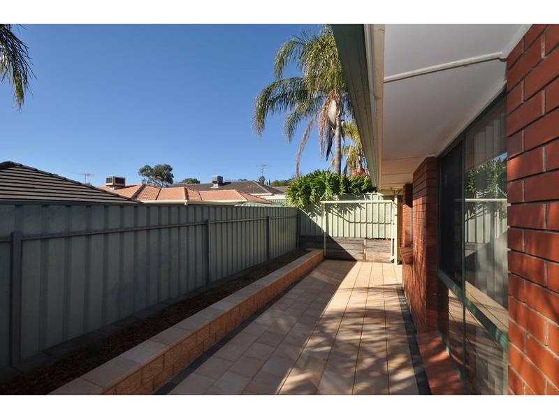 10 Knightsbridge Court, Hillbank SA 5112