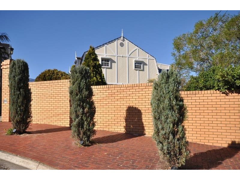 6 Nelson Court, Fairview Park SA 5126