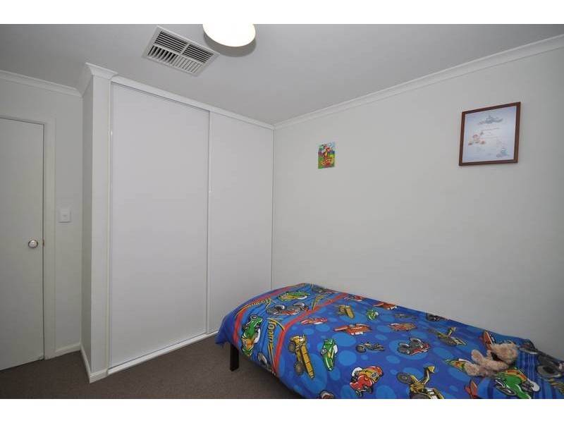 11 Castle Drive, Burton SA 5110