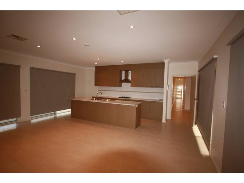 17 Schirripa Court, Salisbury Downs SA 5108