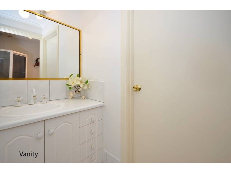 5 Queensborough Drive, Salisbury Heights SA 5109