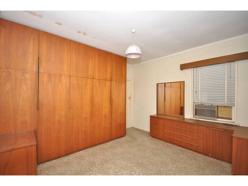 2 Glen Avon Terrace, Ridgehaven SA 5097