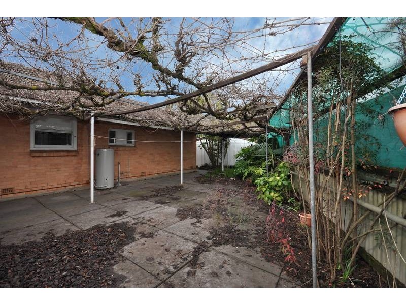 2 Glen Avon Terrace, Ridgehaven SA 5097