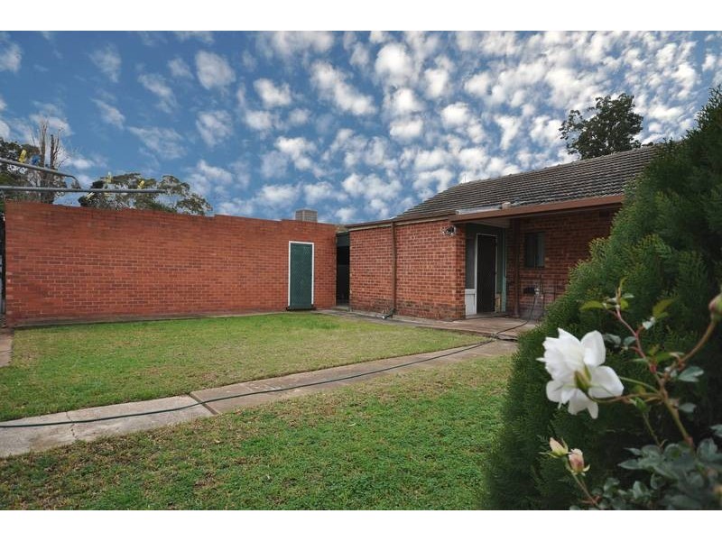 18 Enford Street, Elizabeth SA 5112