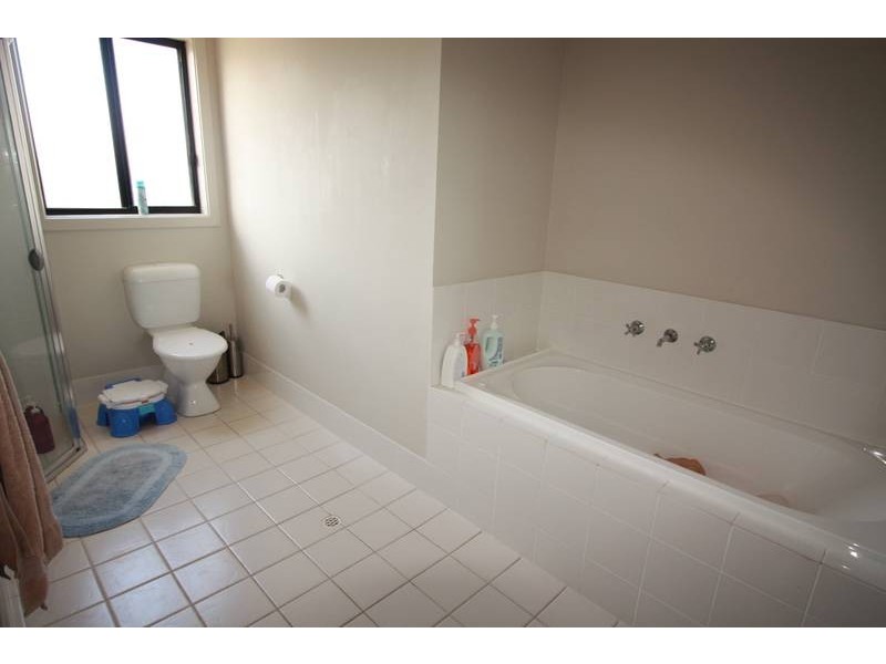 11 Almond Circuit, Munno Para West SA 5115