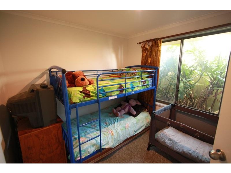 53 President Avenue, Andrews Farm SA 5114