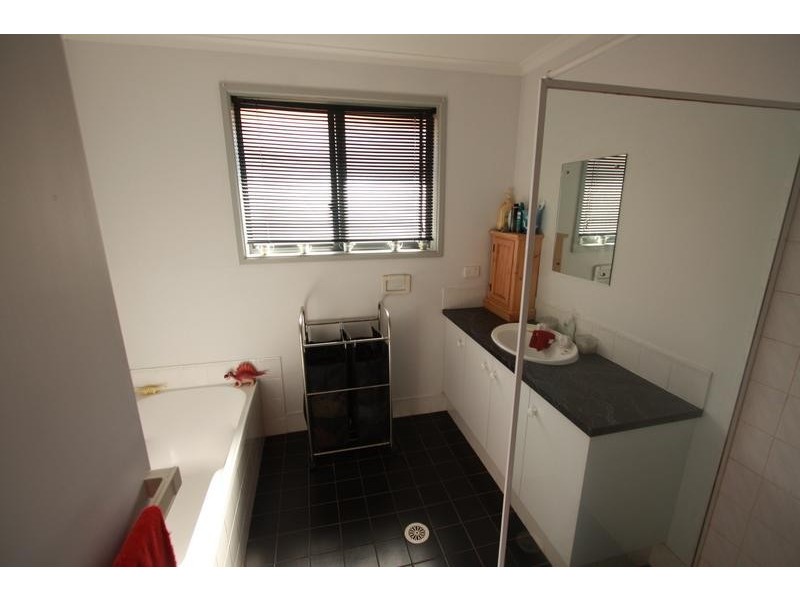 53 President Avenue, Andrews Farm SA 5114