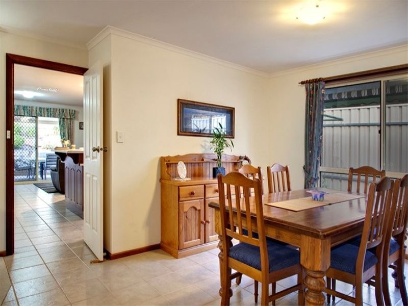 42 Cambridge Terrace, Hillbank SA 5112