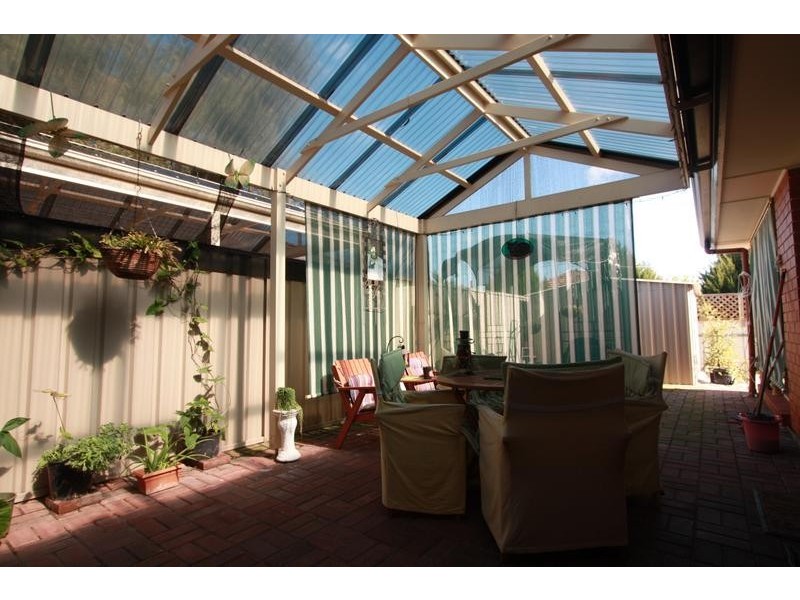 2/22 Winzor Street, Salisbury SA 5108