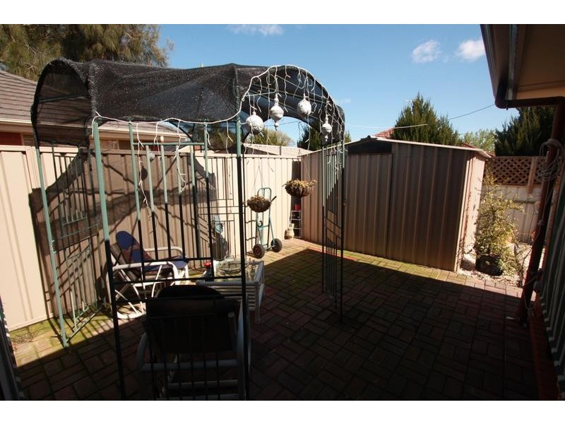 2/22 Winzor Street, Salisbury SA 5108