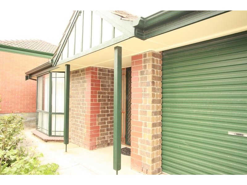 6 Ballard Close, Greenwith SA 5125