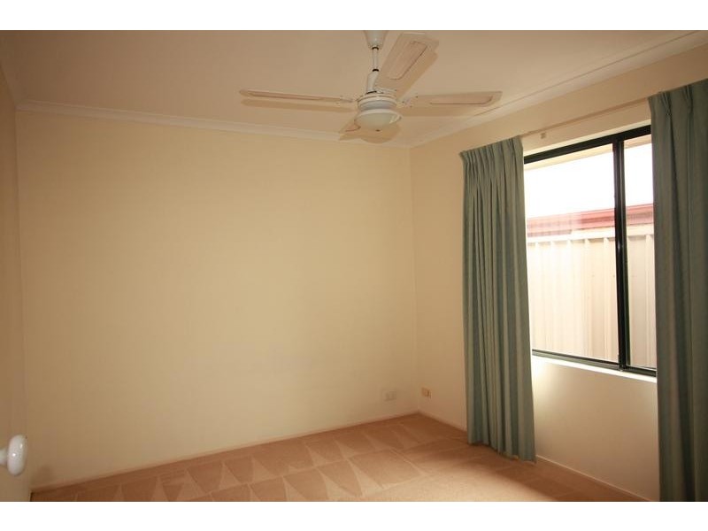 6 Ballard Close, Greenwith SA 5125