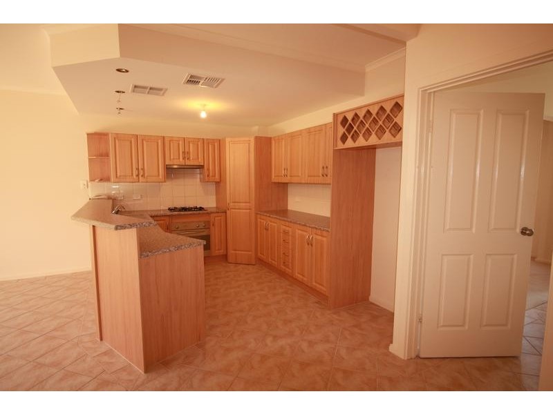 2b Trinity Circuit, Mawson Lakes SA 5095