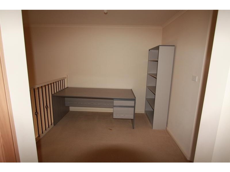 2b Trinity Circuit, Mawson Lakes SA 5095